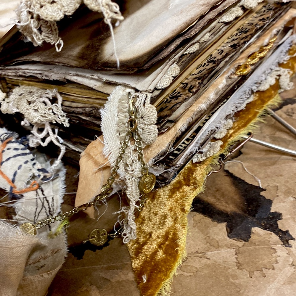 Antique Gothic Grunge junk journal - Picture 11 of 13